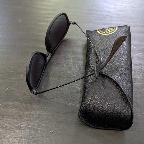 Ray-Ban - Picture 3 of 3